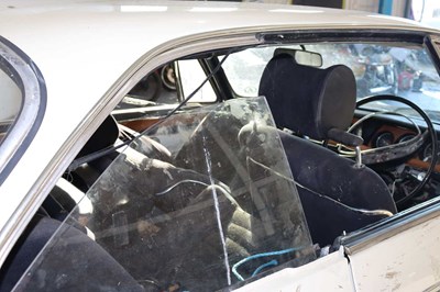 Lot 1970 BMW 2000 CS