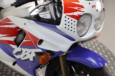 Lot 1992 Honda CBR900RR Fireblade