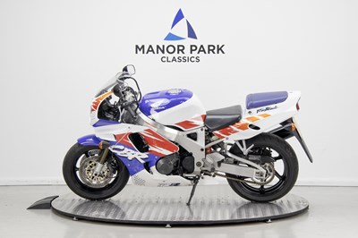 Lot 1992 Honda CBR900RR Fireblade