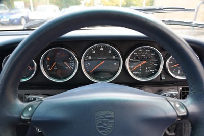 Lot 21 - 1995 Porsche 911 (993) Carrera 2 Cabriolet