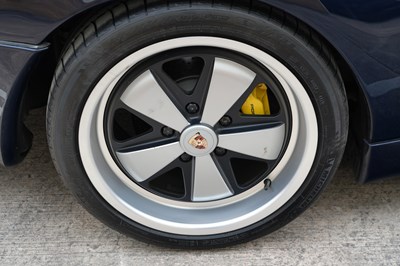 Lot 21 - 1995 Porsche 911 (993) Carrera 2 Cabriolet