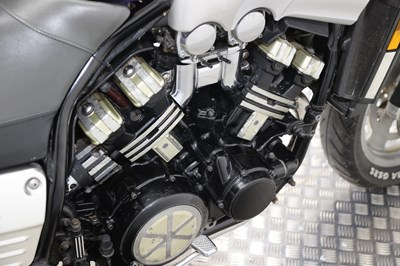 Lot 1993 Yamaha V-Max 1200