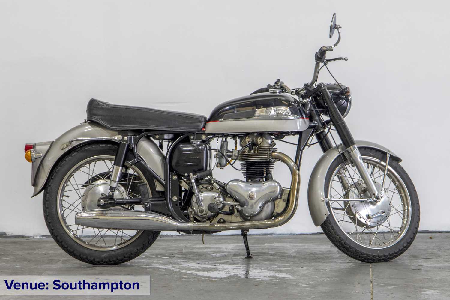 Lot 1961 Norton Dominator