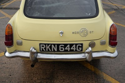 Lot 1969 MG B GT