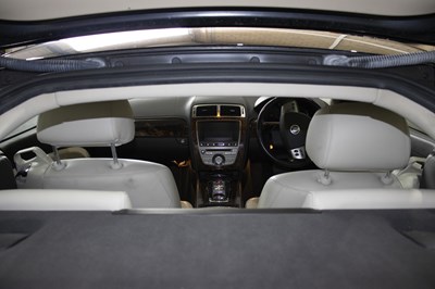 Lot 2011 Jaguar XK Auto
