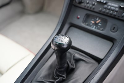 Lot 1990 Porsche 928 GT