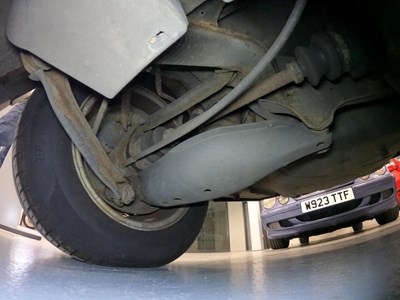 Lot 231 - 1989 Mercedes-Benz 300 CE