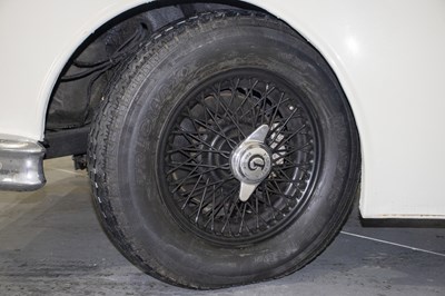 Lot 1969 Daimler V8 250