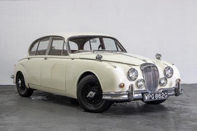 Lot 1969 Daimler V8 250