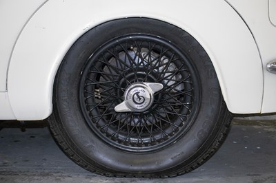 Lot 1969 Daimler V8 250