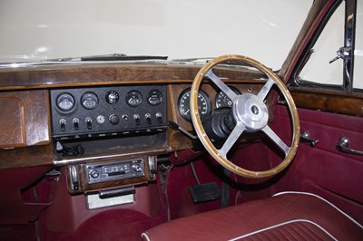 Lot 1969 Daimler V8 250