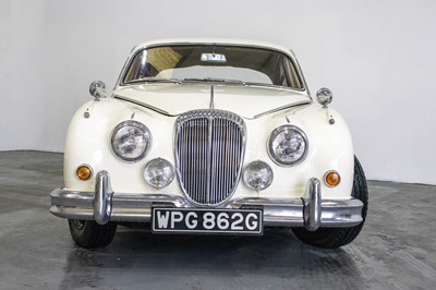 Lot 1969 Daimler V8 250