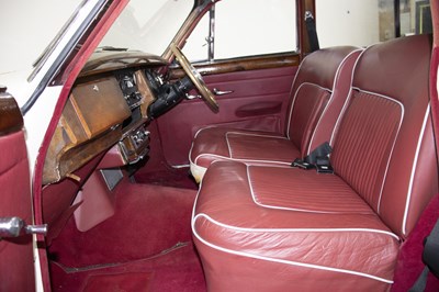 Lot 1969 Daimler V8 250