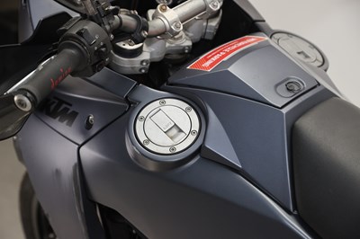 Lot 2008 KTM 990 Adventure