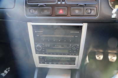 Lot 233 - 2003 Volkswagen Golf R32