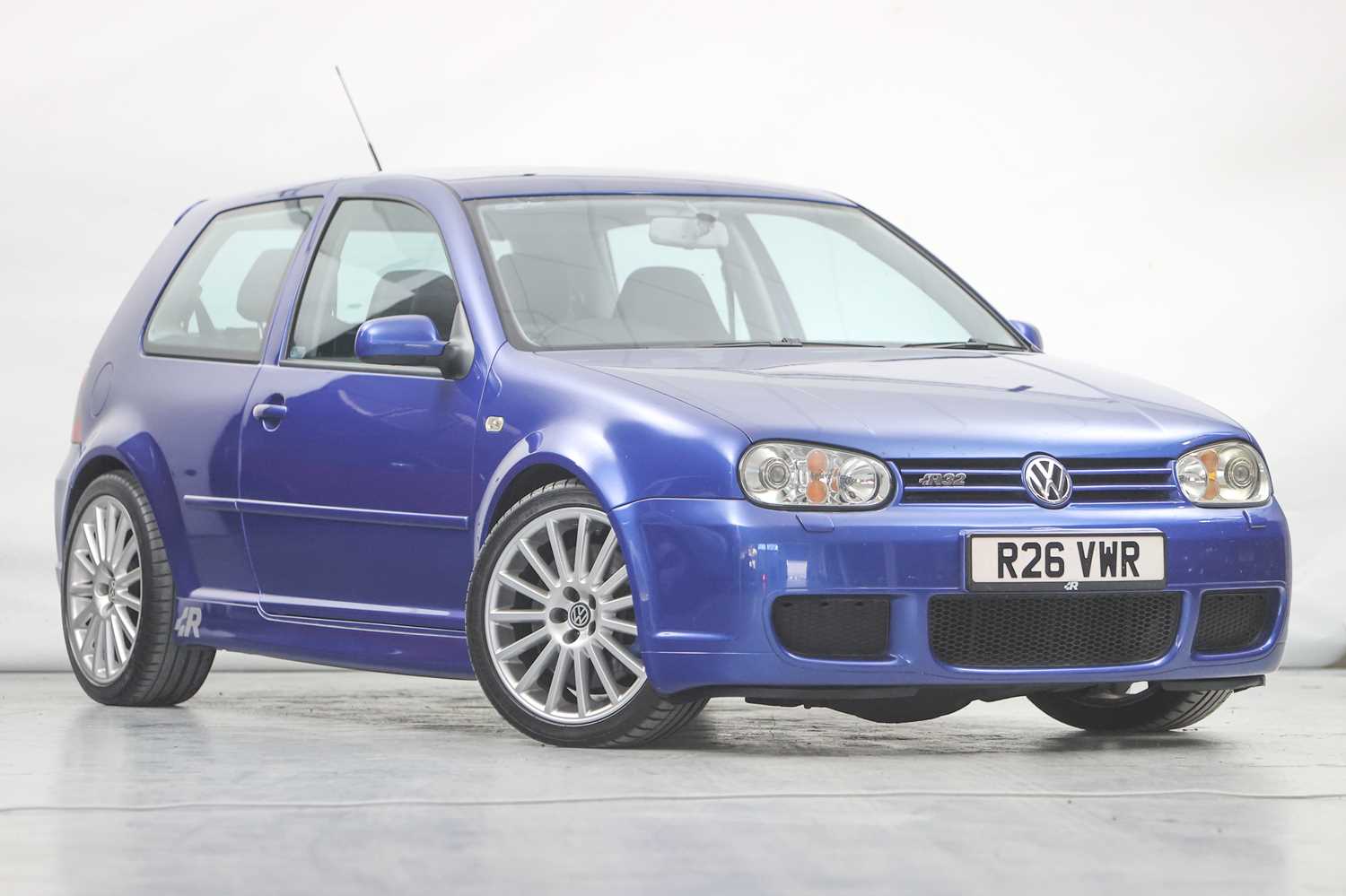 Lot 233 - 2003 Volkswagen Golf R32