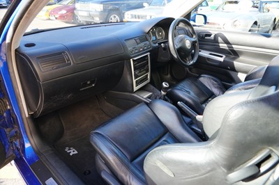 Lot 233 - 2003 Volkswagen Golf R32