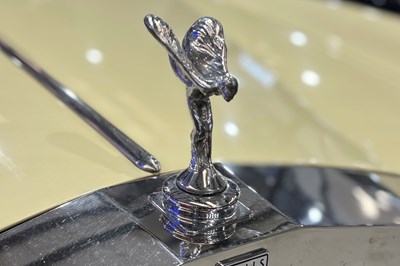 Lot 24 - 1976 Rolls-Royce Corniche Convertible