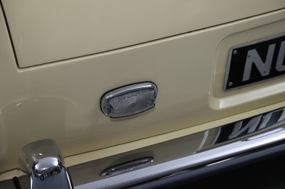 Lot 24 - 1976 Rolls-Royce Corniche Convertible