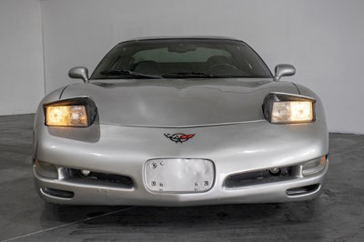 Lot 2004 Chevrolet C5 Corvette Coupe