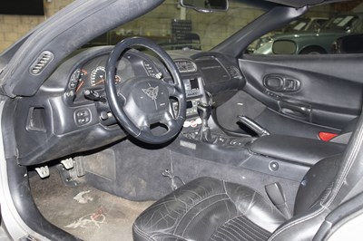 Lot 2004 Chevrolet C5 Corvette Coupe