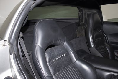 Lot 2004 Chevrolet C5 Corvette Coupe