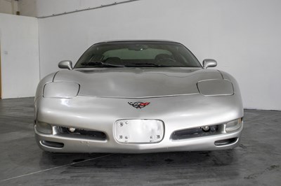 Lot 2004 Chevrolet C5 Corvette Coupe
