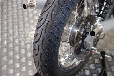 Lot 1975 Suzuki TR750 Evocation