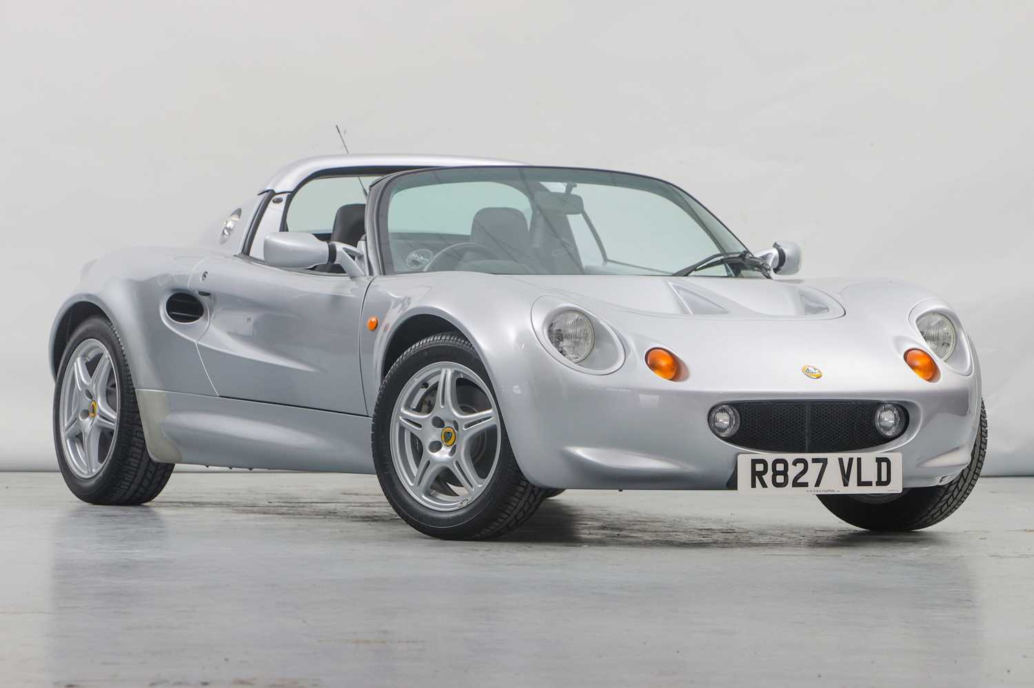 Lot 11 - 1998 Lotus Elise