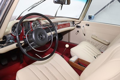 Lot 16 - 1969 Mercedes-Benz 280 SL