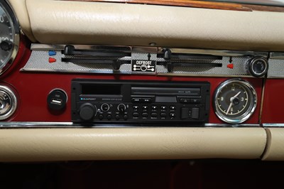 Lot 16 - 1969 Mercedes-Benz 280 SL