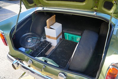 Lot 1964 Sunbeam Rapier Series IV