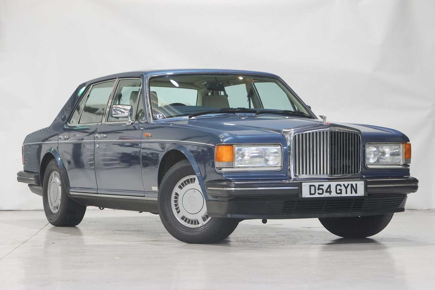 Lot 27 - 1987 Bentley Turbo R