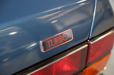 Lot 27 - 1987 Bentley Turbo R
