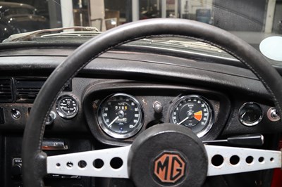 Lot 1974 MG B GT