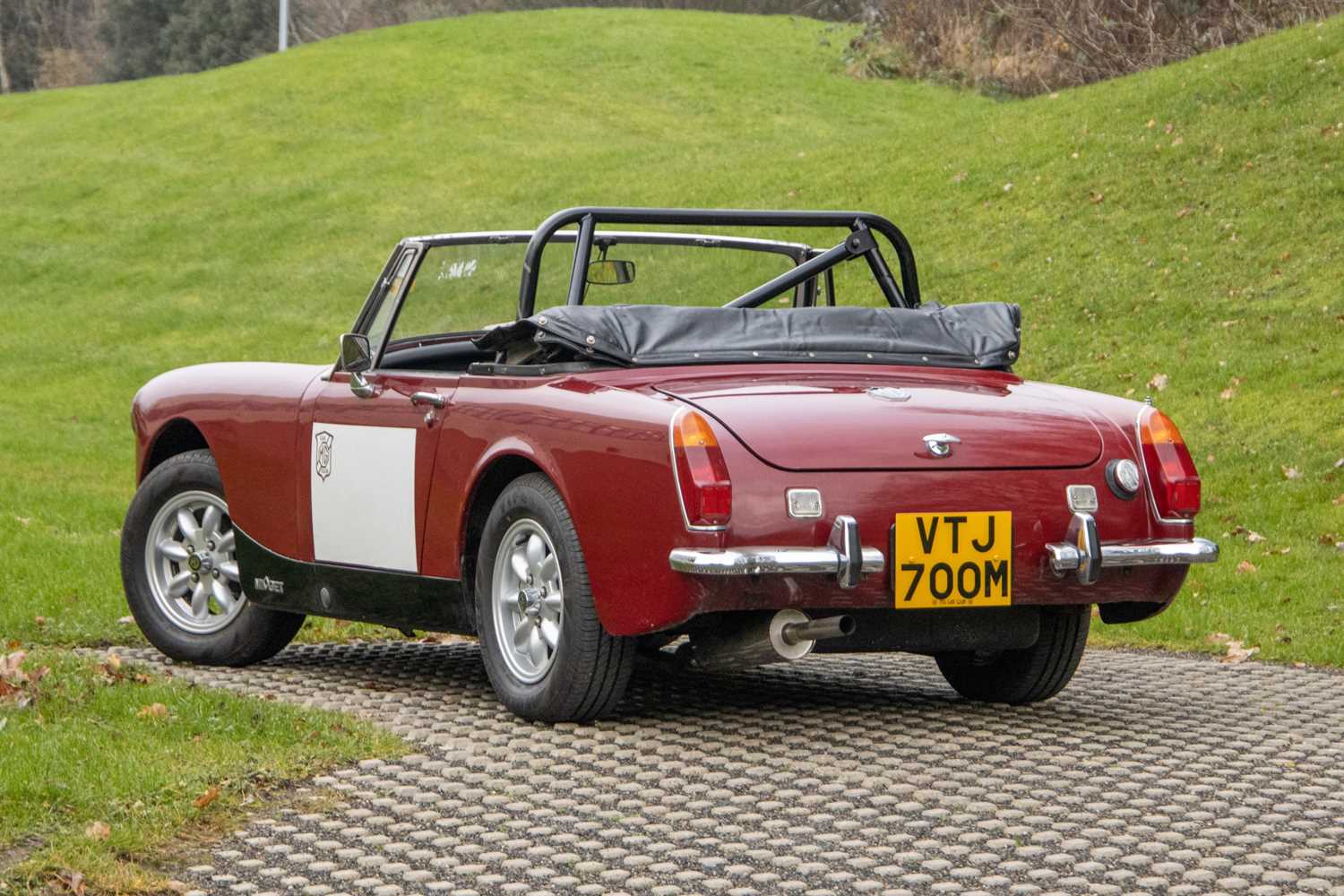 Lot 5 - 1974 MG Midget 1275