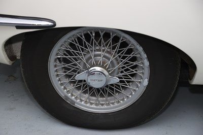 Lot 32 - 1964 Jaguar E-Type 3.8 Coupe