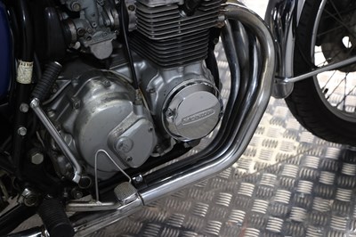 Lot 1976 Honda CB400F