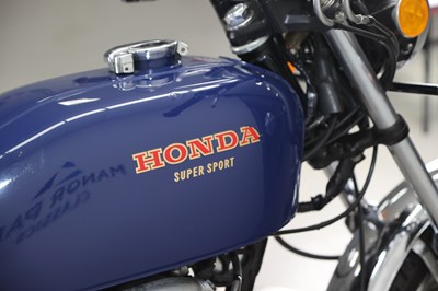 Lot 1976 Honda CB400F