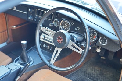 Lot 1973 MG B GT V8