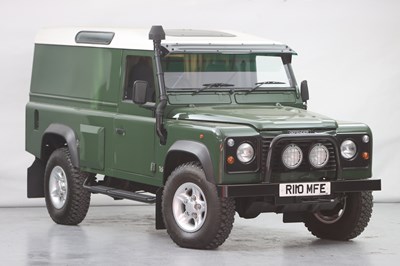 Lot 1998 Land Rover Defender 110 TDi