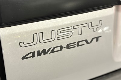 Lot 1994 Subaru Justy GL 4WD ECVT