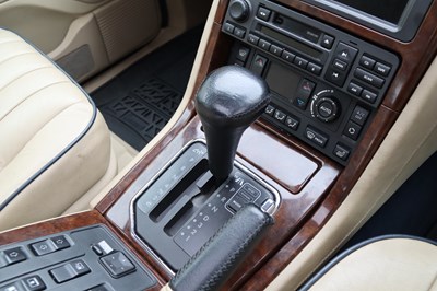 Lot 2001 Range Rover Vogue 4.6