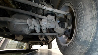 Lot 2001 Range Rover Vogue 4.6