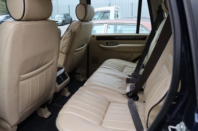 Lot 2001 Range Rover Vogue 4.6