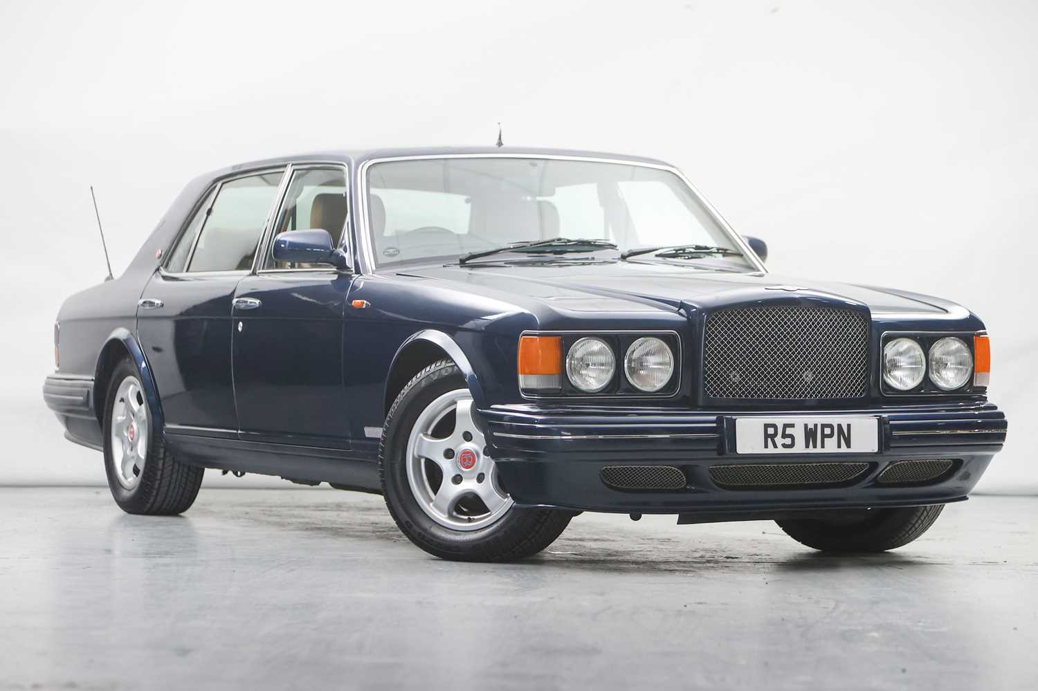 Lot 1998 Bentley Turbo RT