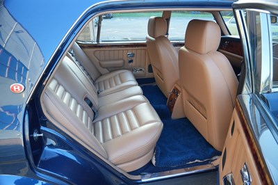 Lot 1998 Bentley Turbo RT