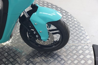 Lot 2024 Yamaha Neos