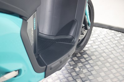 Lot 2024 Yamaha Neos