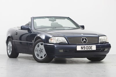 Lot 229 - 1996 Mercedes-Benz SL 320